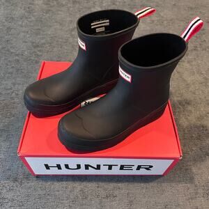 Hunter Womens Play Short Boot Black Rubber Ankle Rain Boots Size US 9 WFS2020RMA